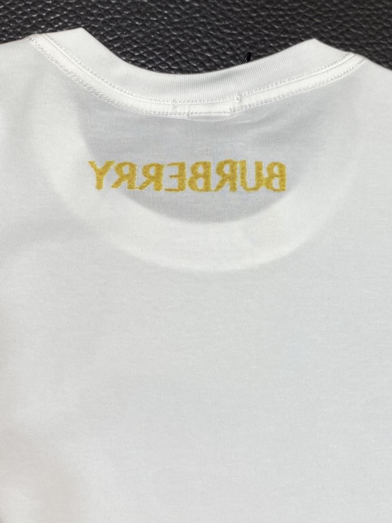 Burberry T-Shirts